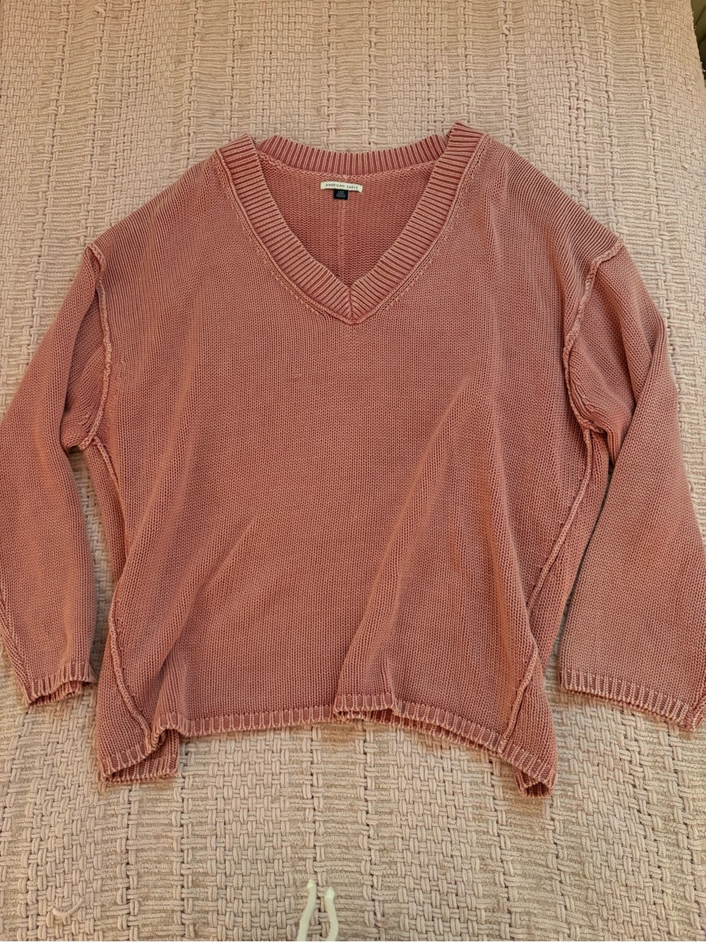American Eagle Outfitters V-Neck Sweater in Dusty pink